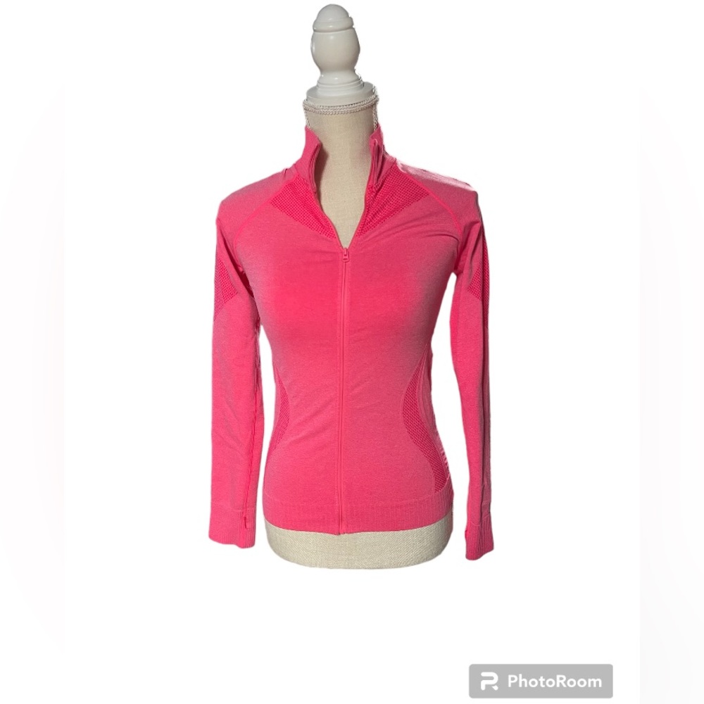 Athletic jacket‎